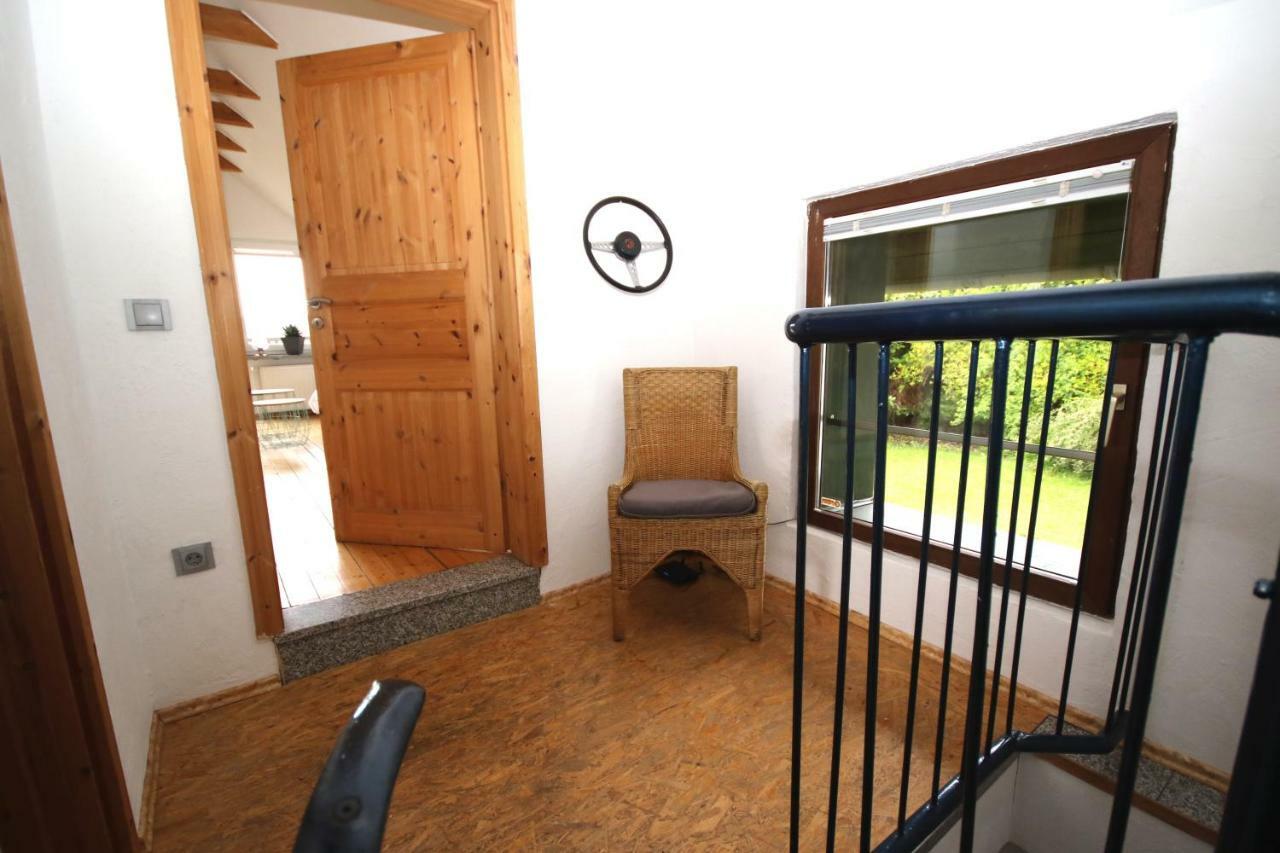 Kleines Haus Mitten In Der Natur Mit Eigener Terrasse Und Sonnenbalkon Halver Exteriör bild